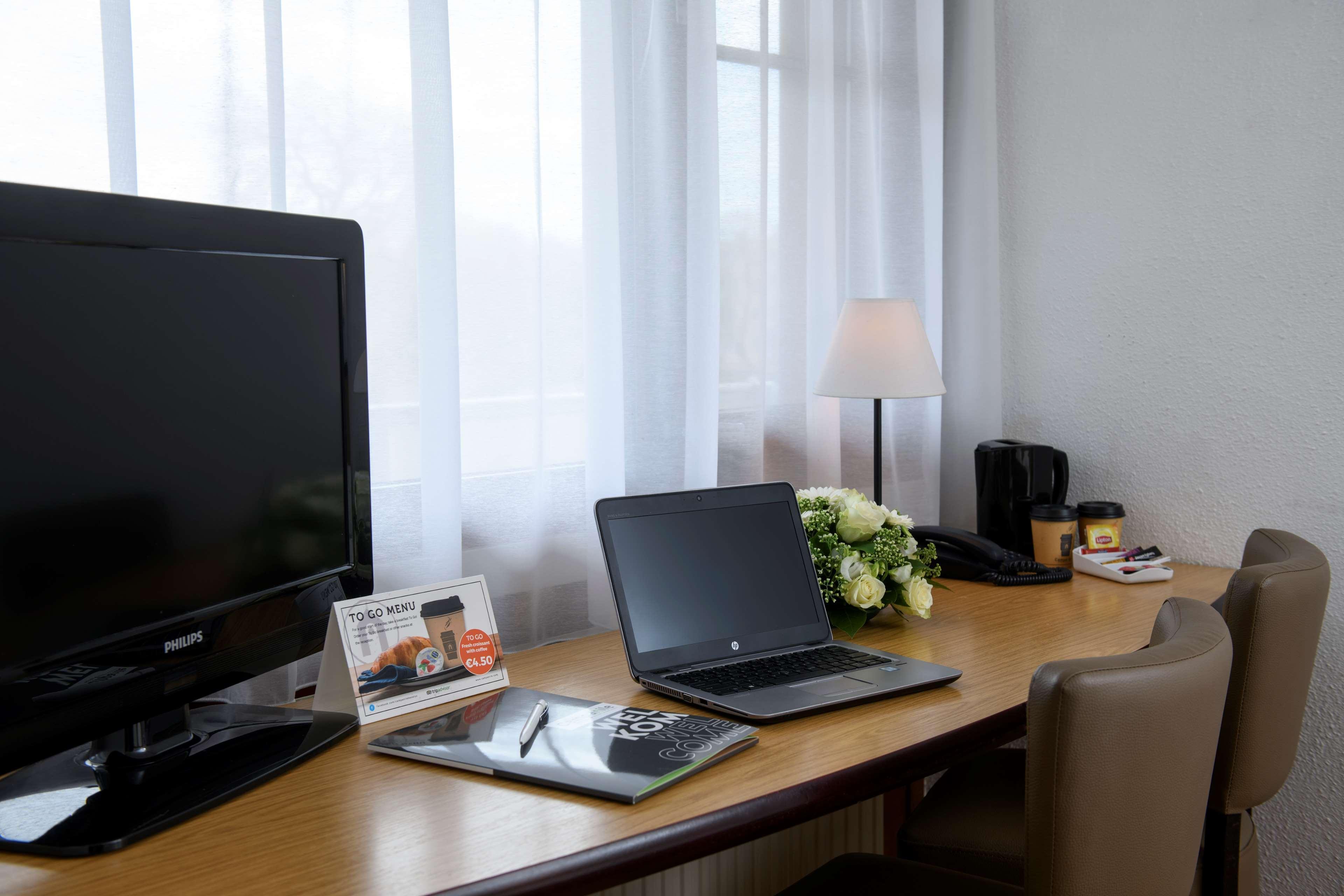 Campanile Hotel & Restaurant Rotterdam Oost Екстер'єр фото
